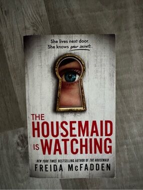The Housemaid Is Watching by Freida McFadden - Paperback